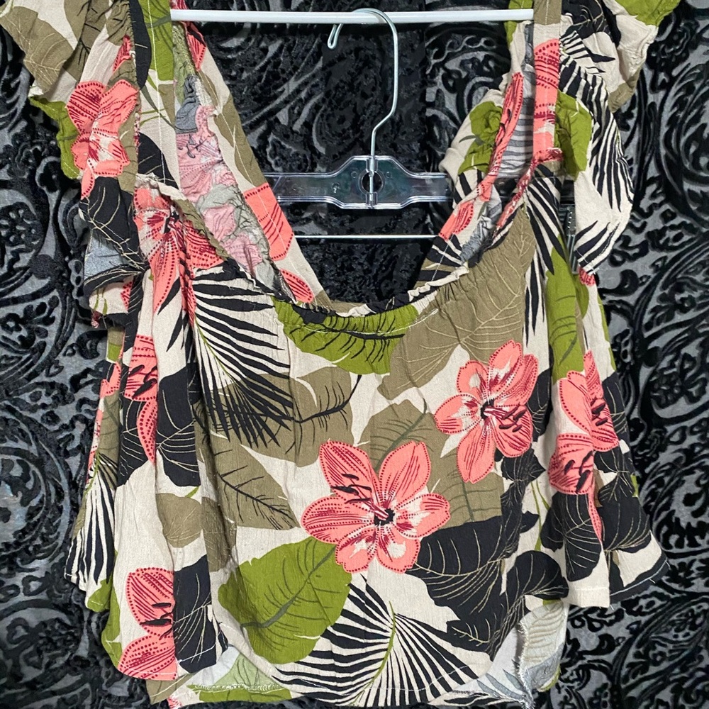 Set - Picture 2 of 8